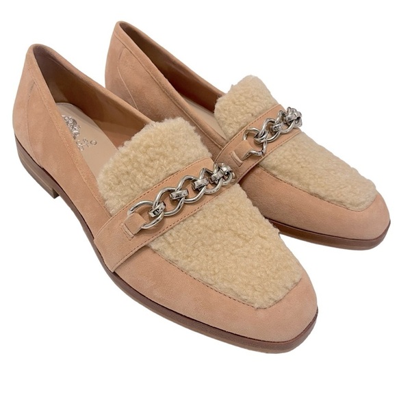 NEW Vince Camuto "Breenan" Suede Sherpa Faux Fur Chainlink Loafer Flats Boho 9.5 - Picture 1 of 8